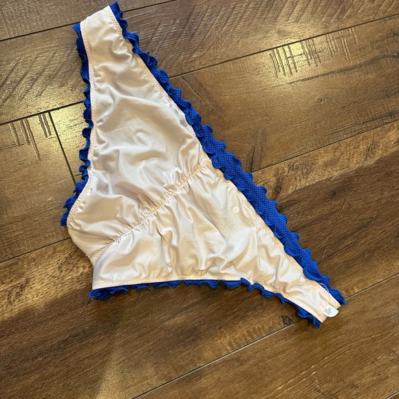 ☀️SHADE & SHORE Ruched Back Ruffled Edge Blue Bikini Bottom - Picture 7 of 7